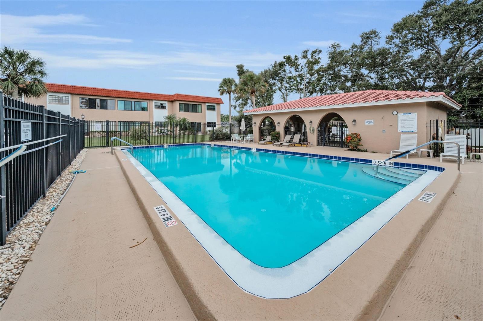 BEL-FOREST MANOR CONDO - Residential