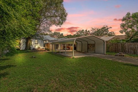 A home in TAMPA