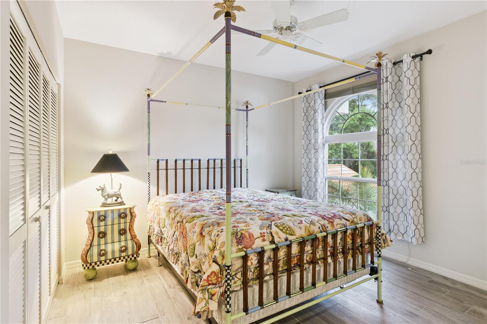 WINTERSET 04 A CONDO PH 01 - Residential
