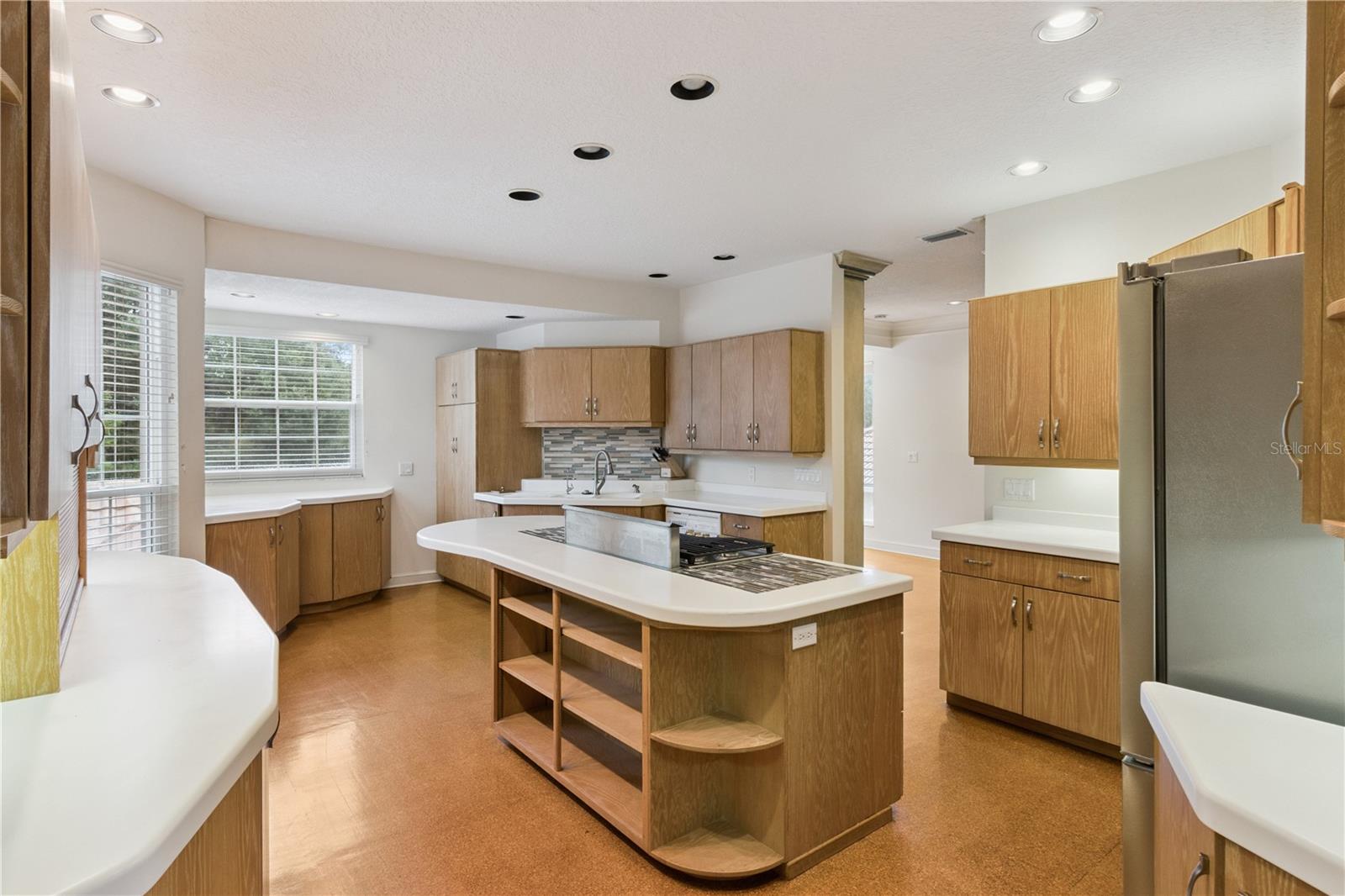 WINTERSET 04 A CONDO PH 01 - Residential