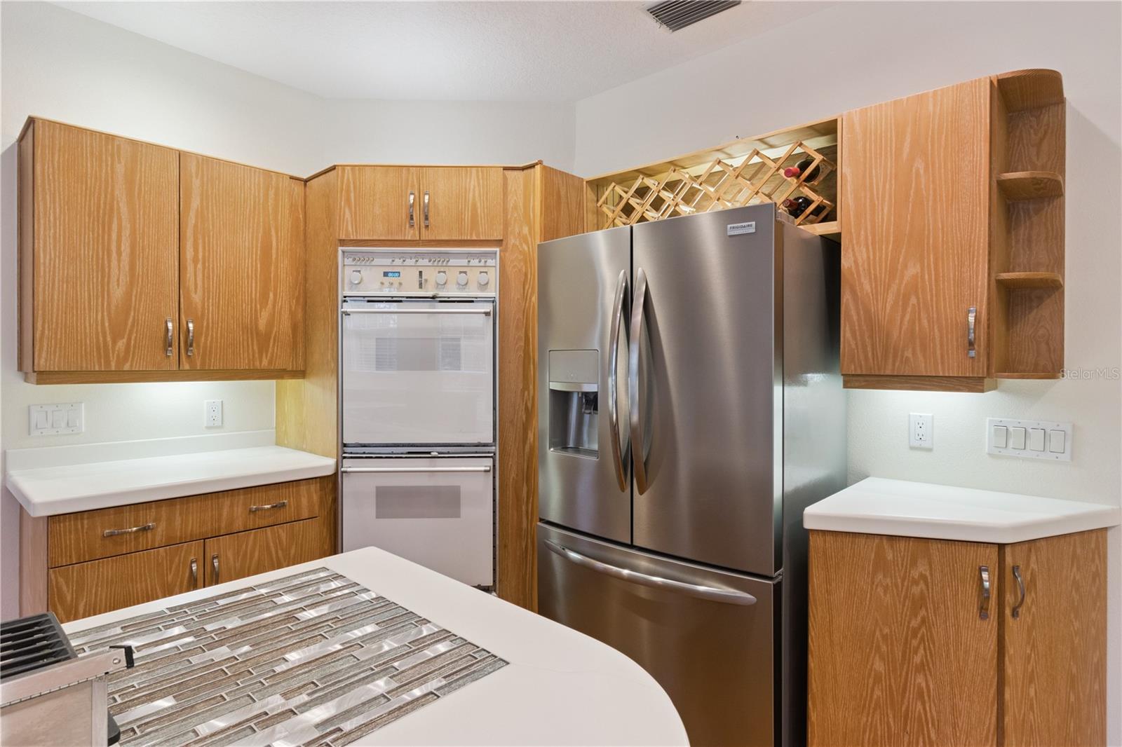 WINTERSET 04 A CONDO PH 01 - Residential