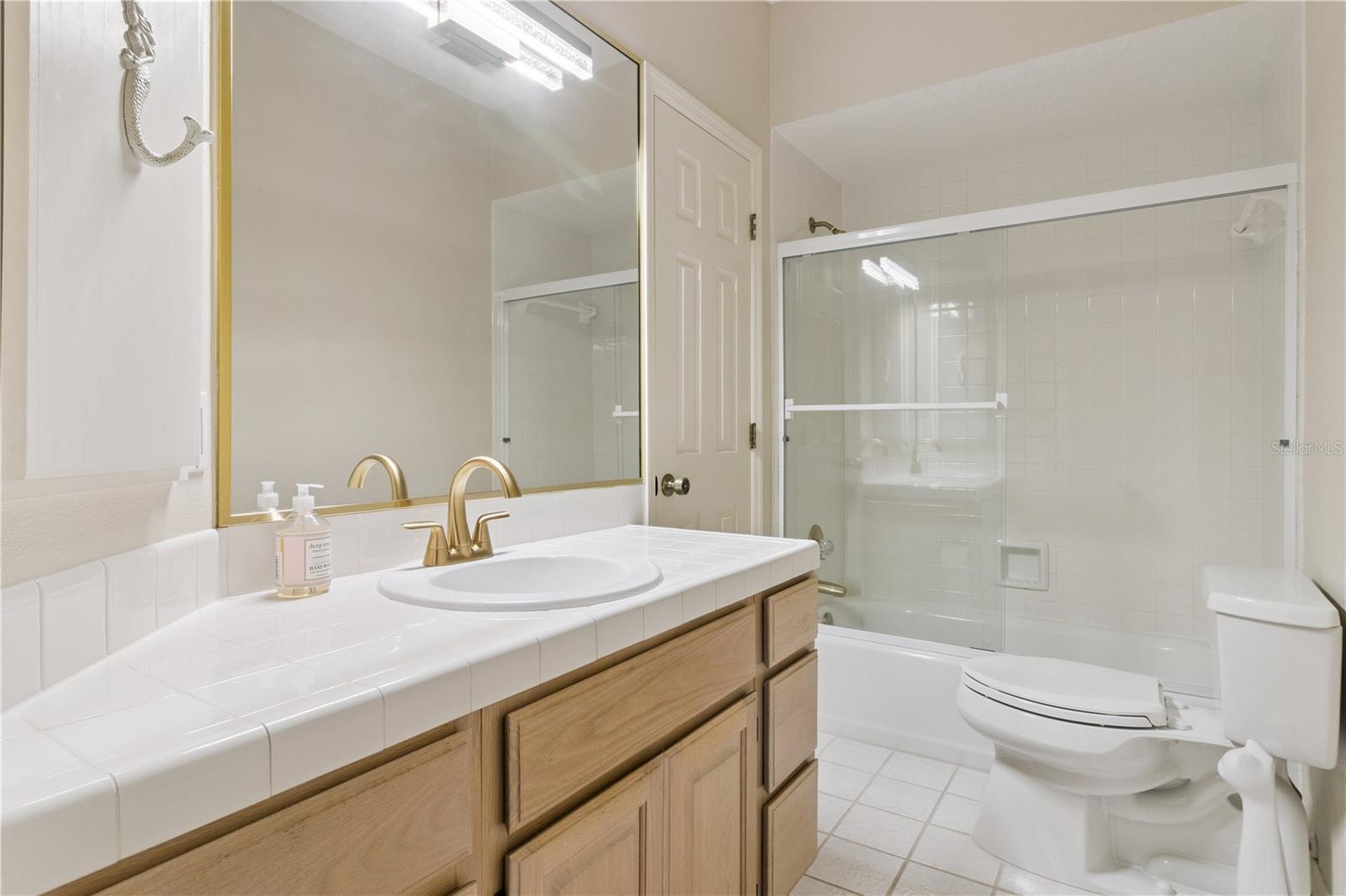 WINTERSET 04 A CONDO PH 01 - Residential