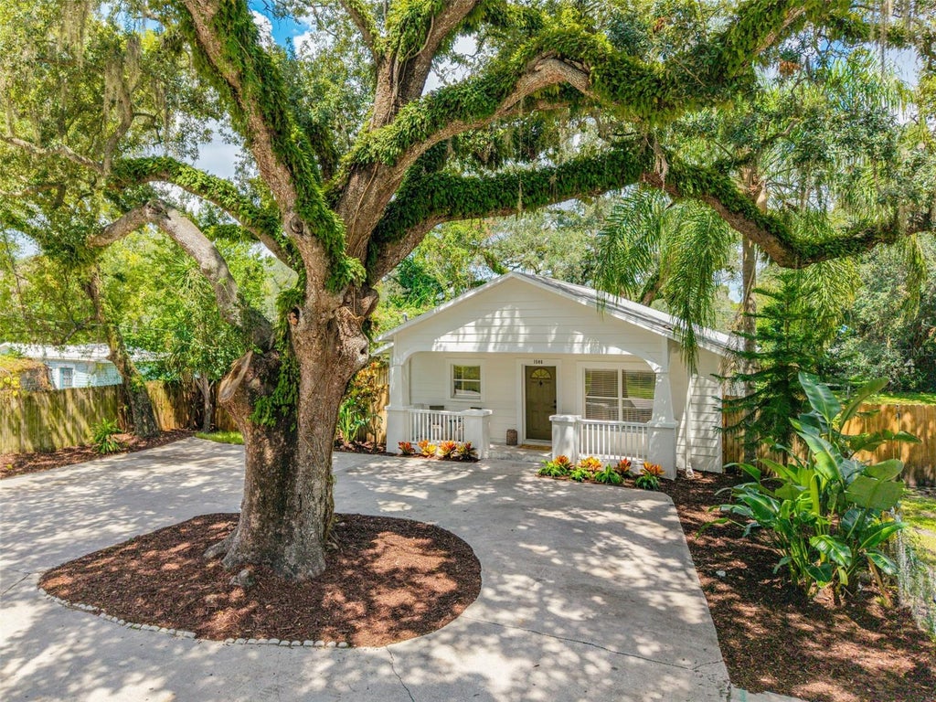 Photo of 1506 E North Bay Street, Tampa, FL 33610 (MLS # TB8552476)