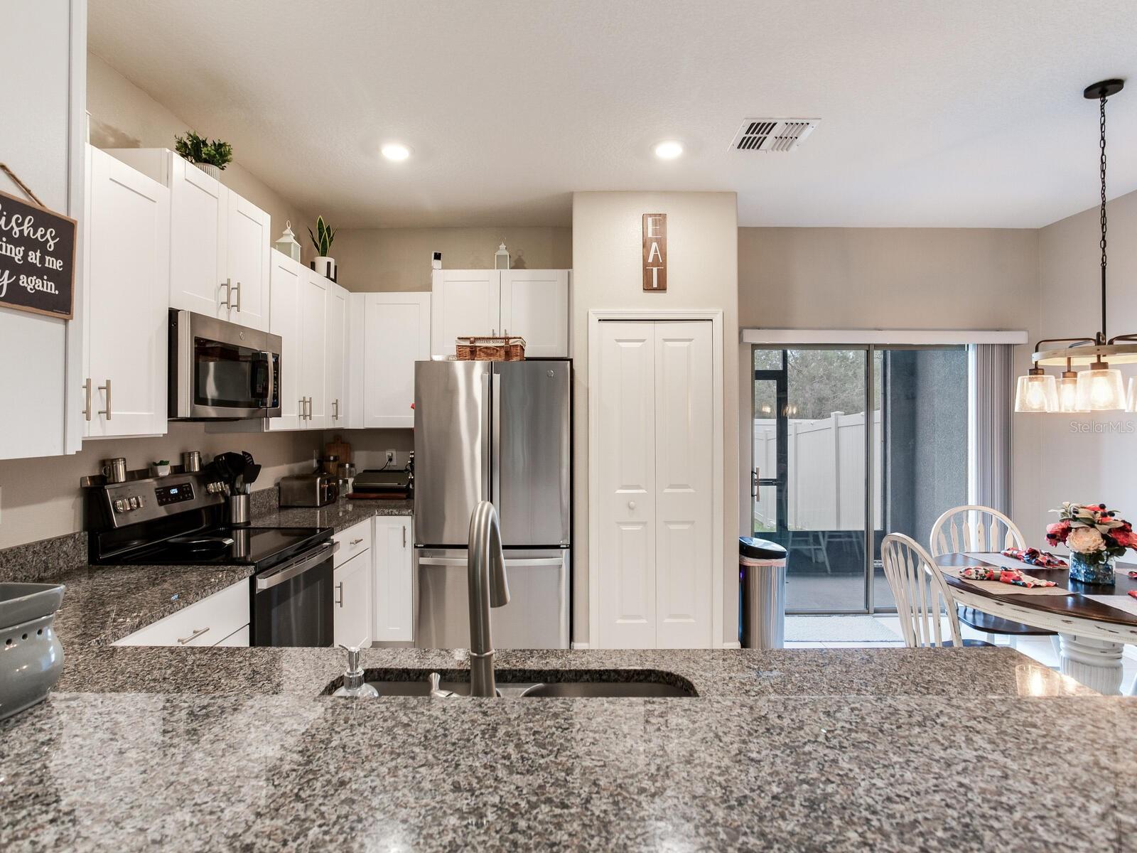 TOWNES/DARLINGTON - Residential