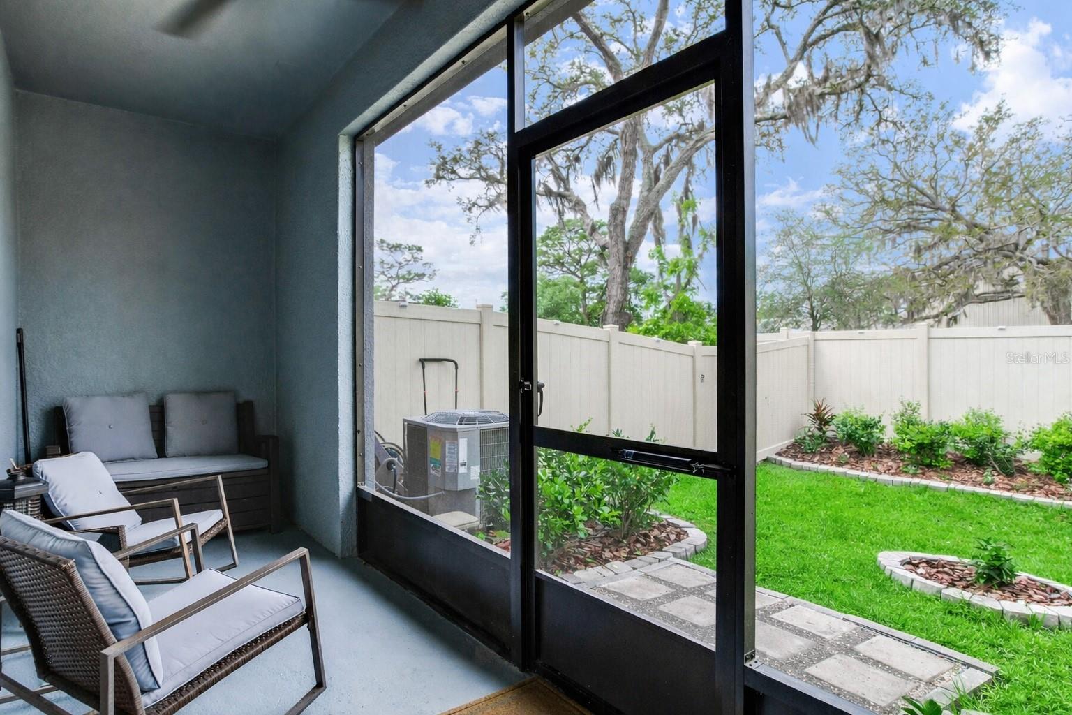 TOWNES/DARLINGTON - Residential