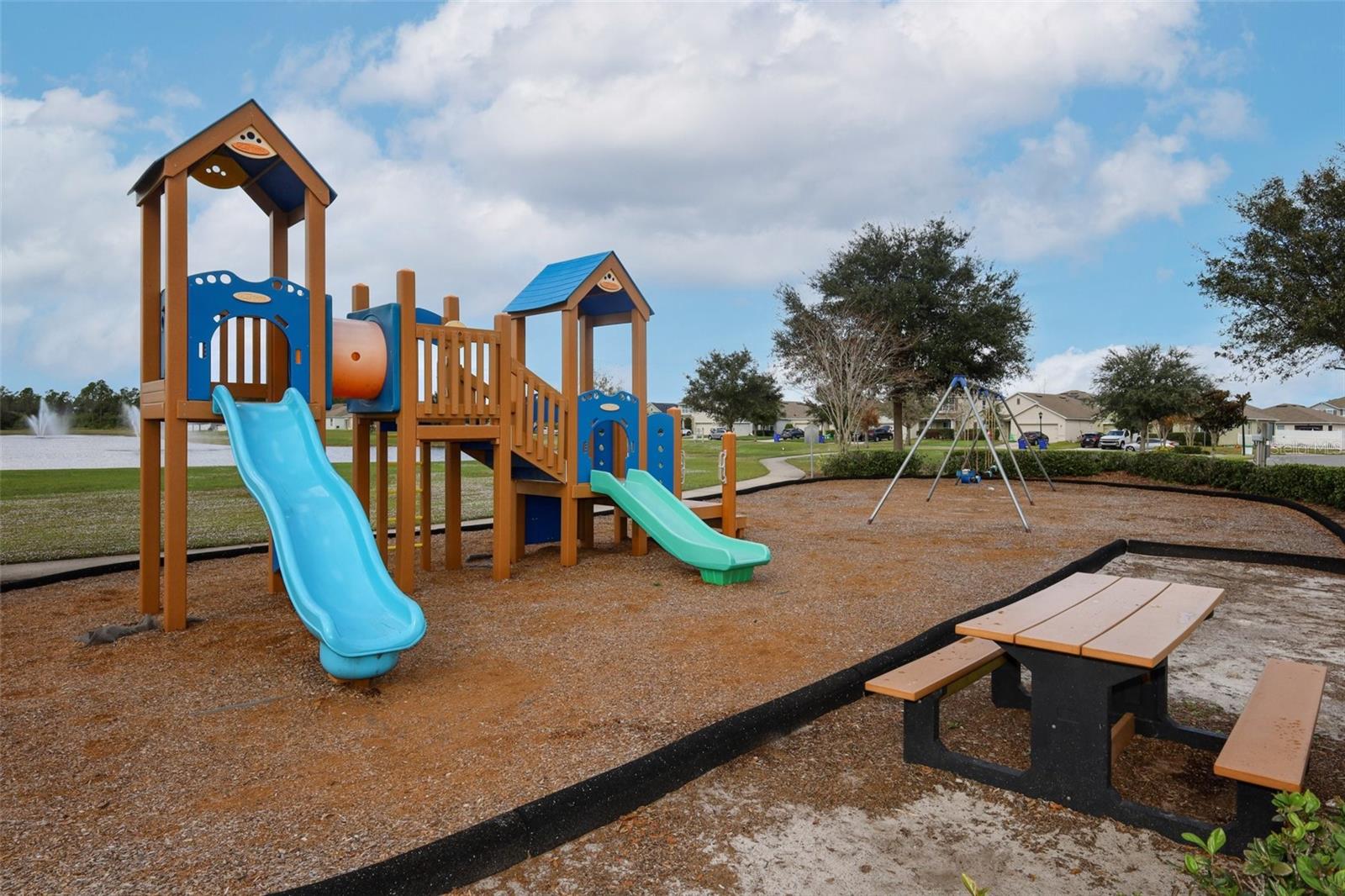 CANOPY WALK PH 1 - Residential