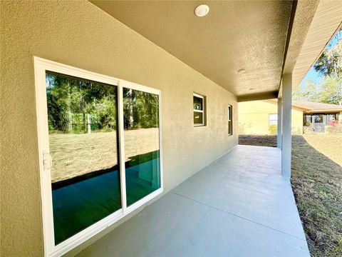 A home in CITRUS SPRINGS