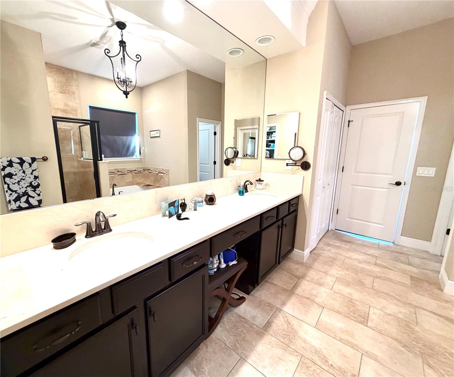 DEBARY PLANTATION UNIT 19 - Residential