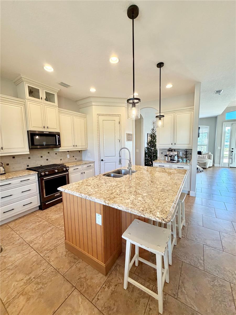 DEBARY PLANTATION UNIT 19 - Residential