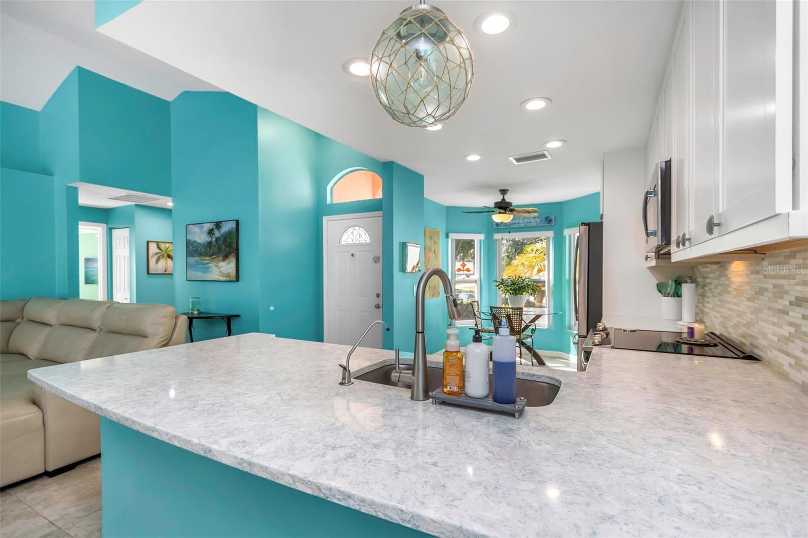 705 LIGHTHOUSE DRIVE