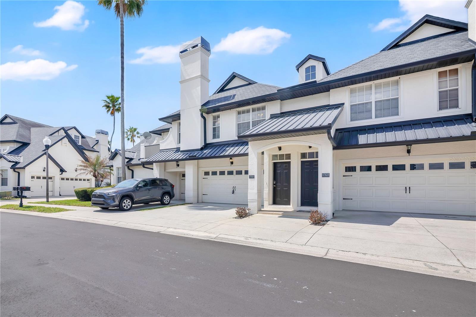 CHATEAU CONDOMINIUMS AT MAGNOLIA POINTE PHASE IV - Residential