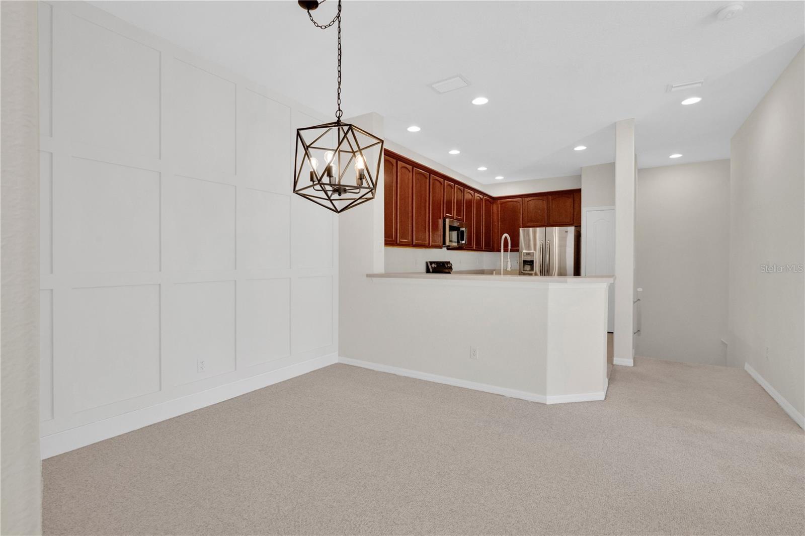 CHATEAU CONDOMINIUMS AT MAGNOLIA POINTE PHASE IV - Residential