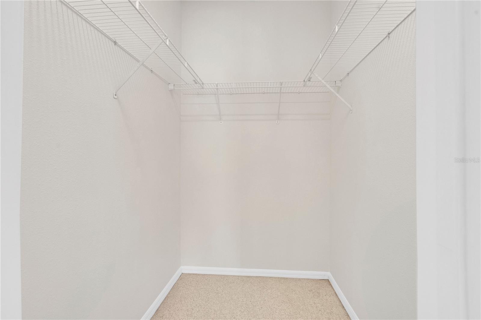 CHATEAU CONDOMINIUMS AT MAGNOLIA POINTE PHASE IV - Residential