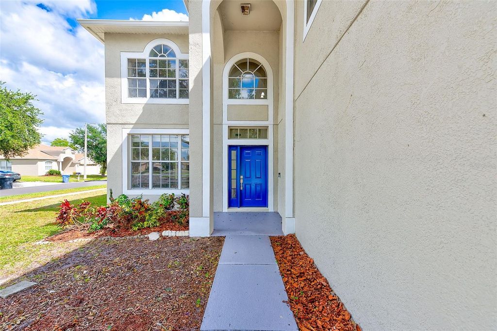 Photo of 8602 Sandy Plains Drive, Riverview, FL 33578 (MLS # TB8435621)