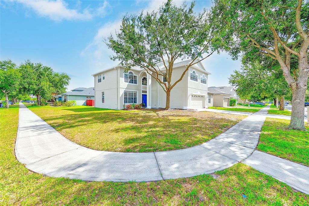 Photo of 8602 Sandy Plains Drive, Riverview, FL 33578 (MLS # TB8435621)