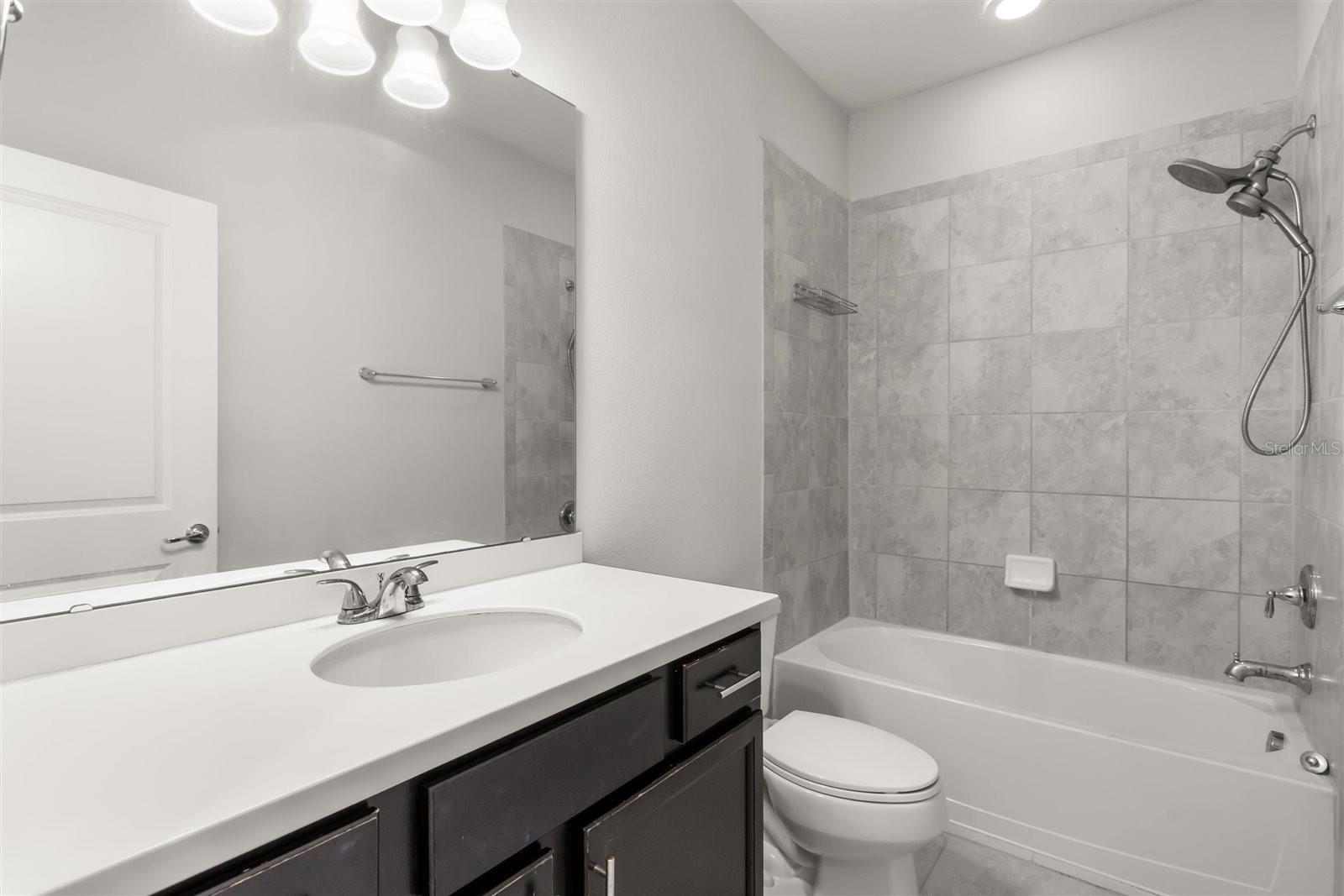 OVIEDO PARK TERRACE - Residential