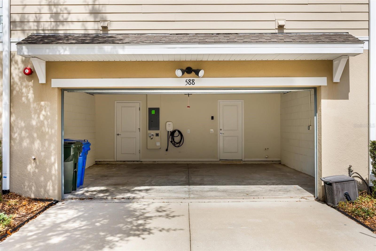 OVIEDO PARK TERRACE - Residential