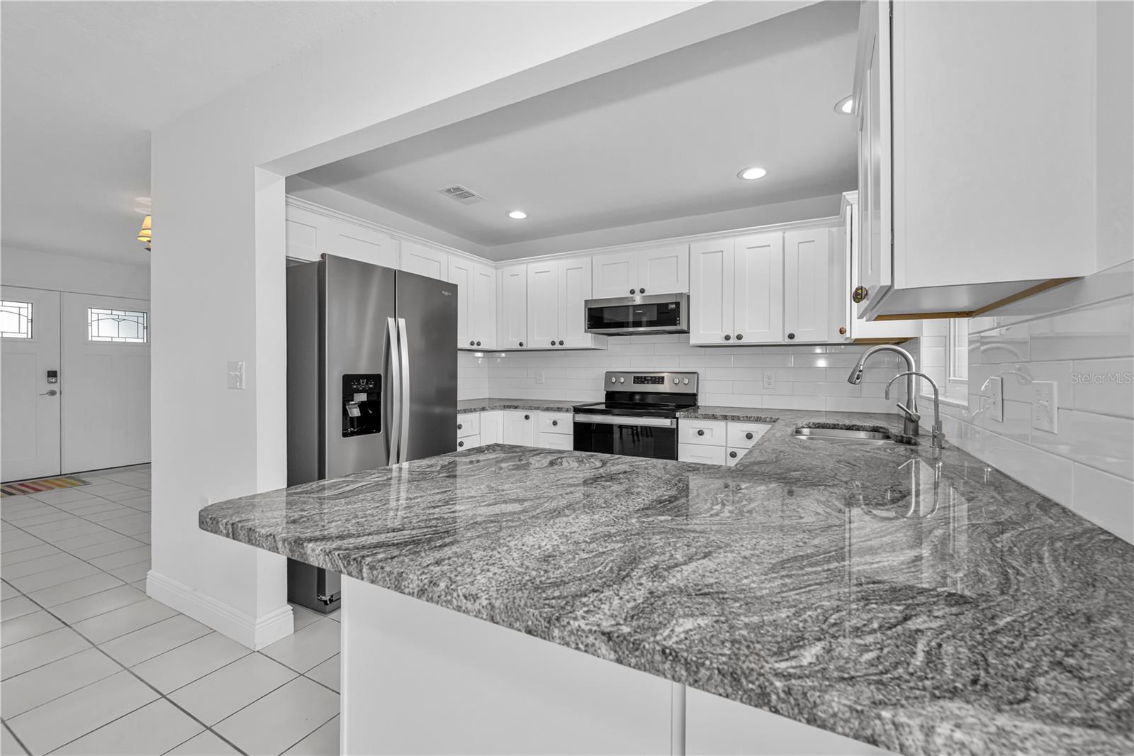 HARBOR ISLES - Residential