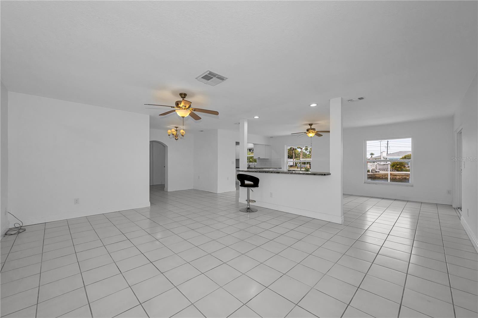 HARBOR ISLES - Residential