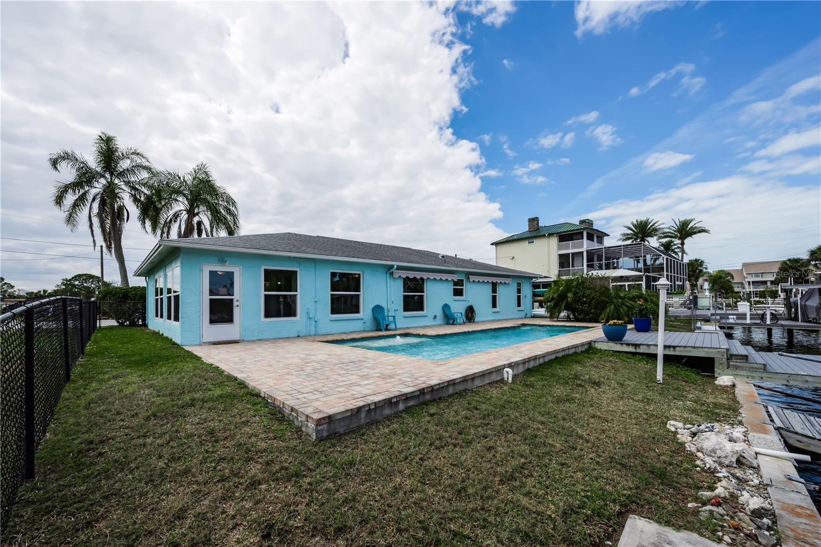 HARBOR ISLES - Residential