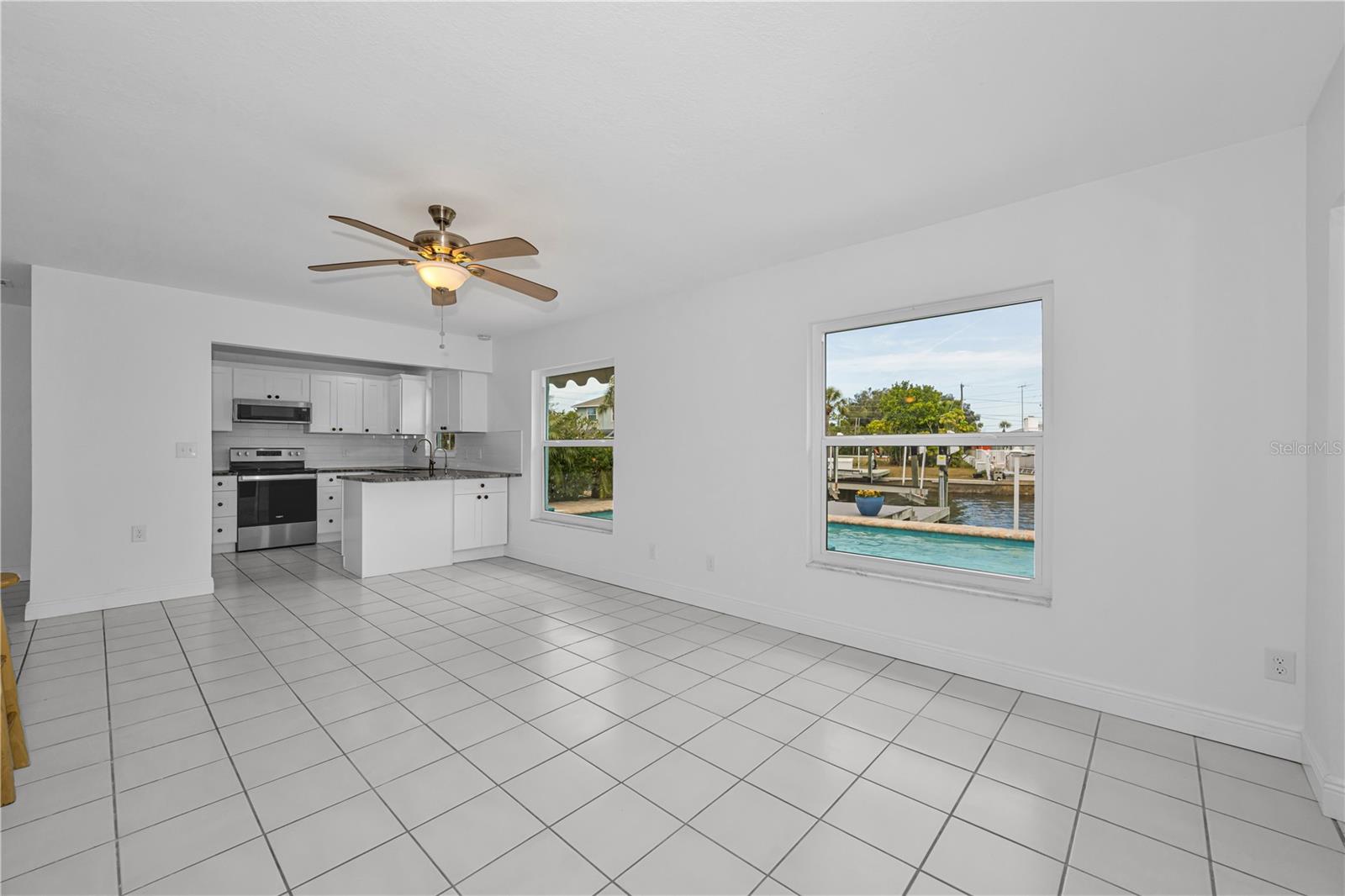 HARBOR ISLES - Residential