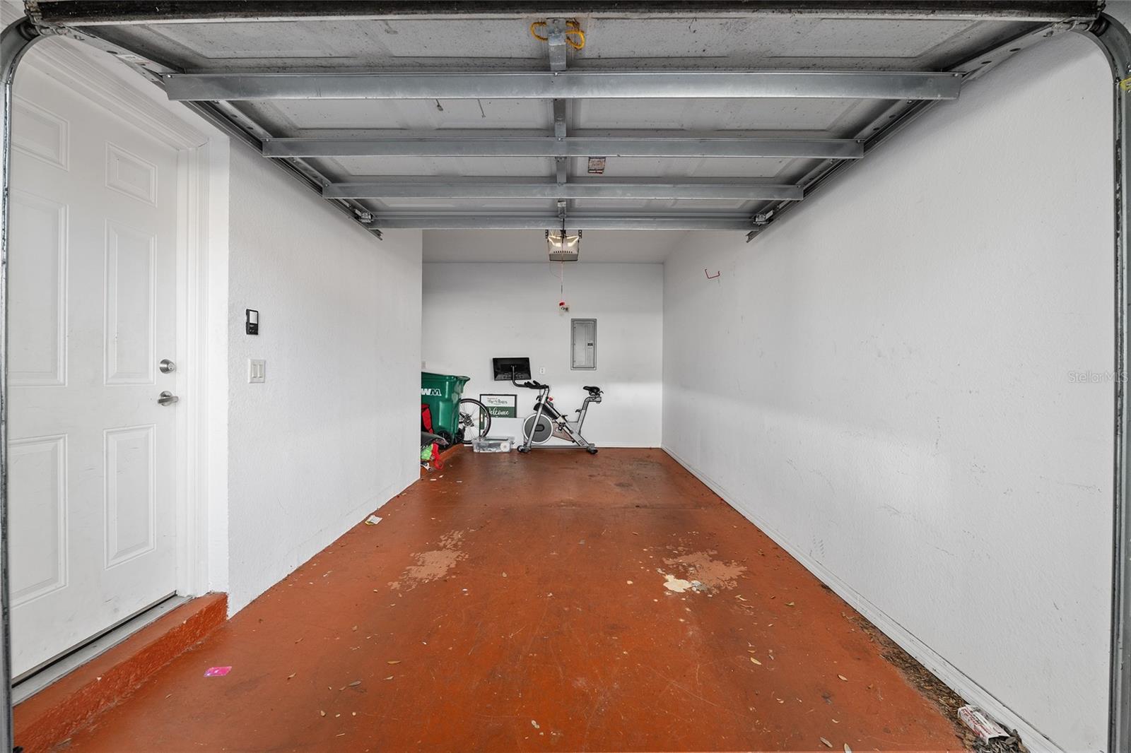 LAKESIDE LANDINGS ANCHOR VILLAS/LK MIONA - Residential