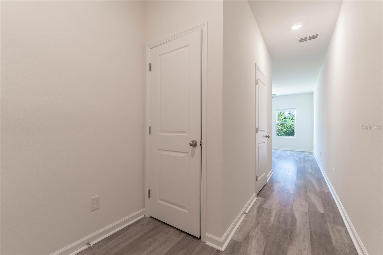 2076 CADES COVE WAY