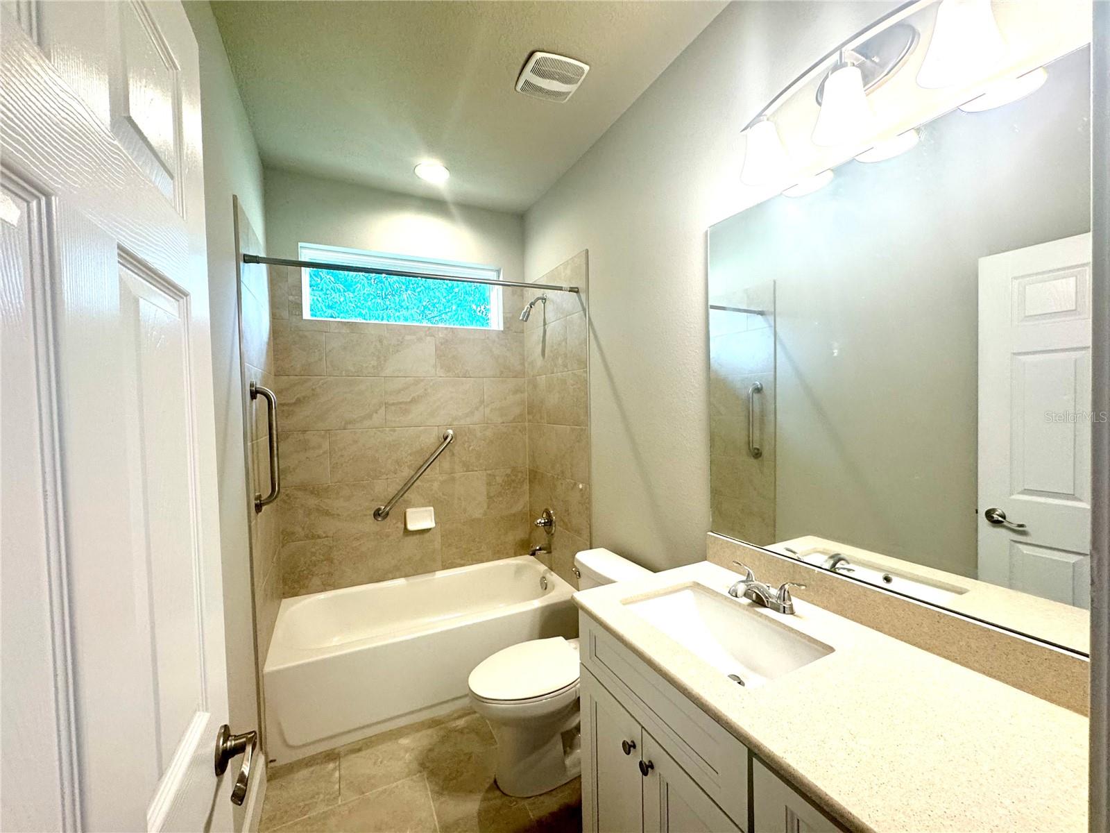 WILLISTON HIGHLANDS GOLF & COUNTRY CLUB ESTS - Residential