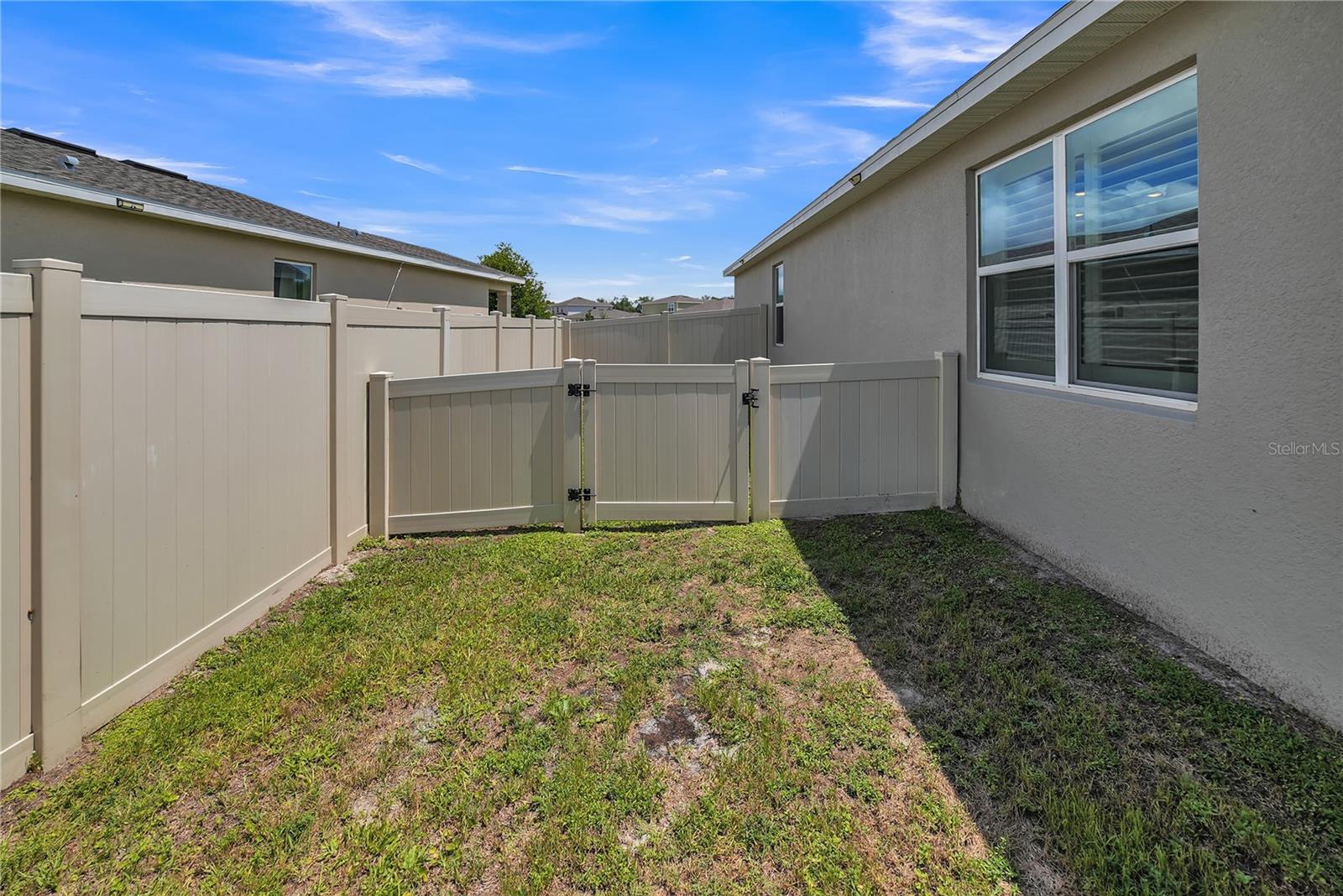 SORRENTO PINES - Residential