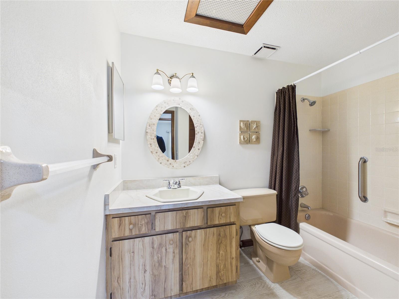 CHEROKEE PARK ADD 04 - Residential