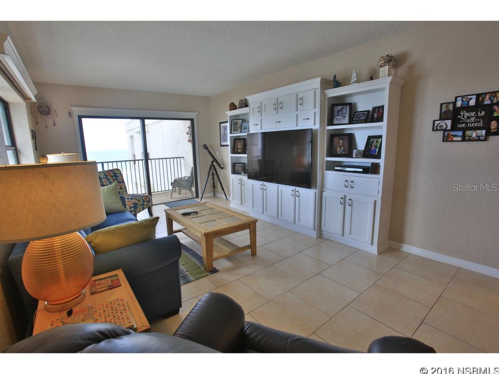 Danbury Breakers Condo - Residential