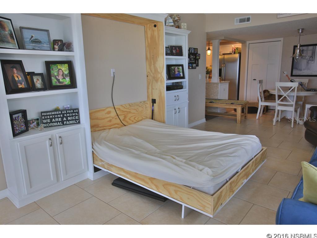 Danbury Breakers Condo - Residential