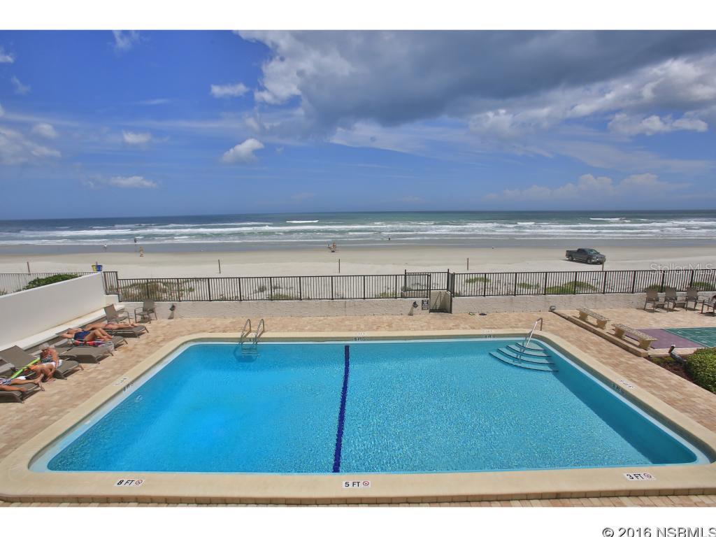 Danbury Breakers Condo - Residential