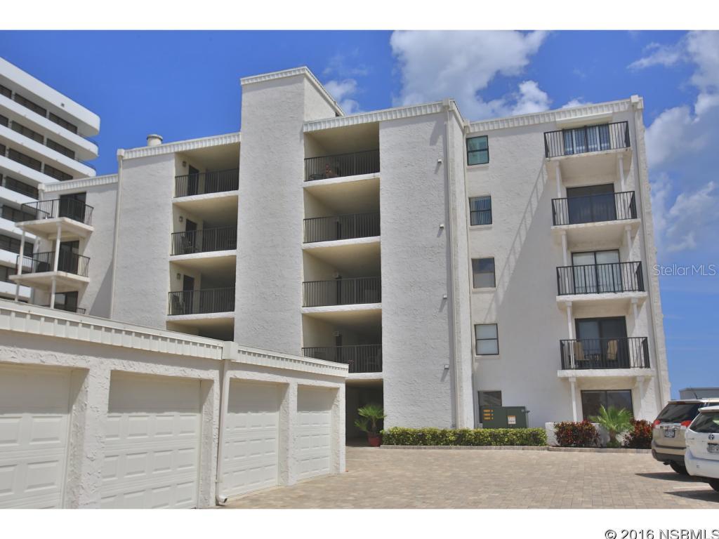 Danbury Breakers Condo - Residential