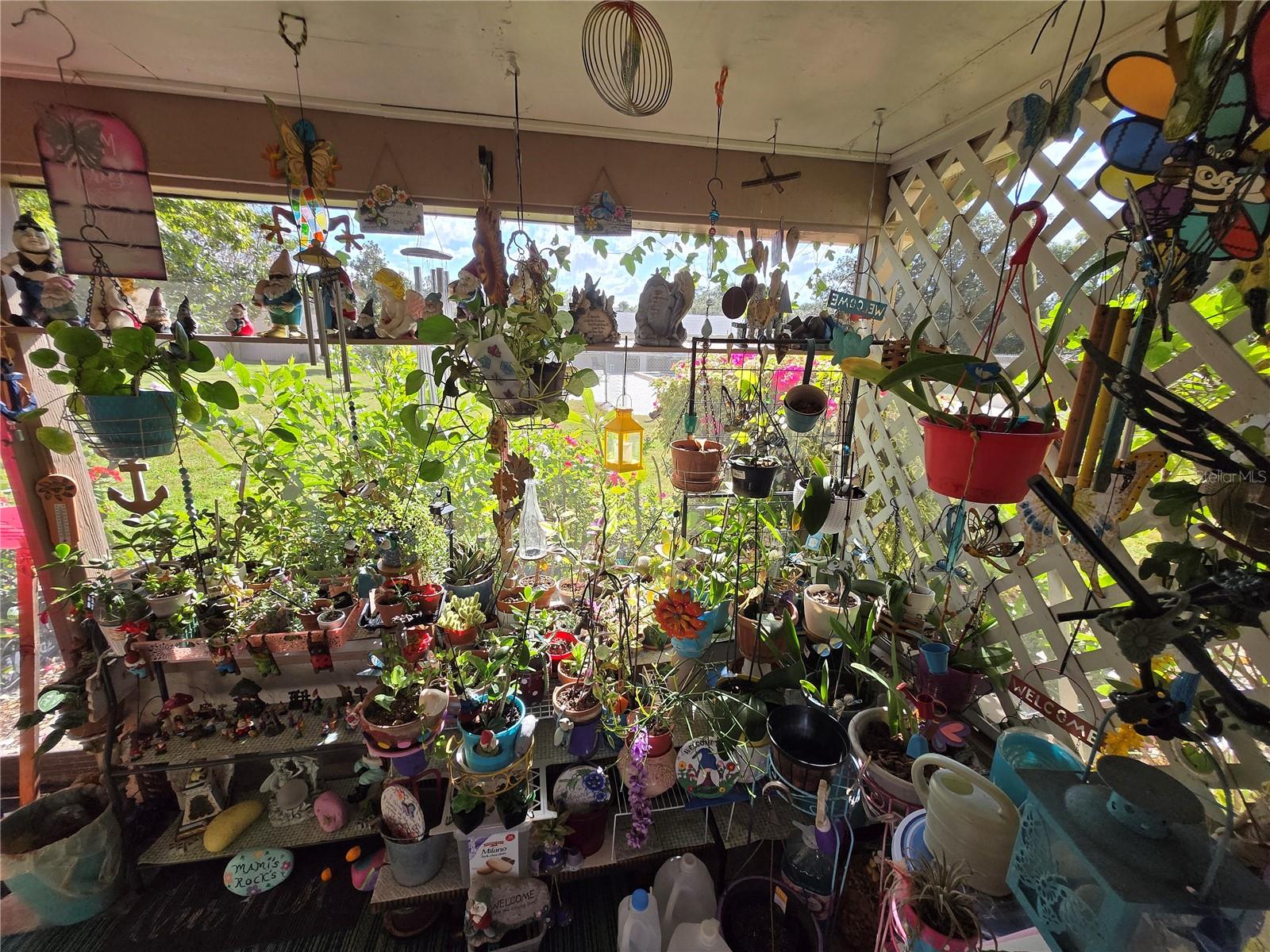 COMMODORE PLACE CONDO - Residential