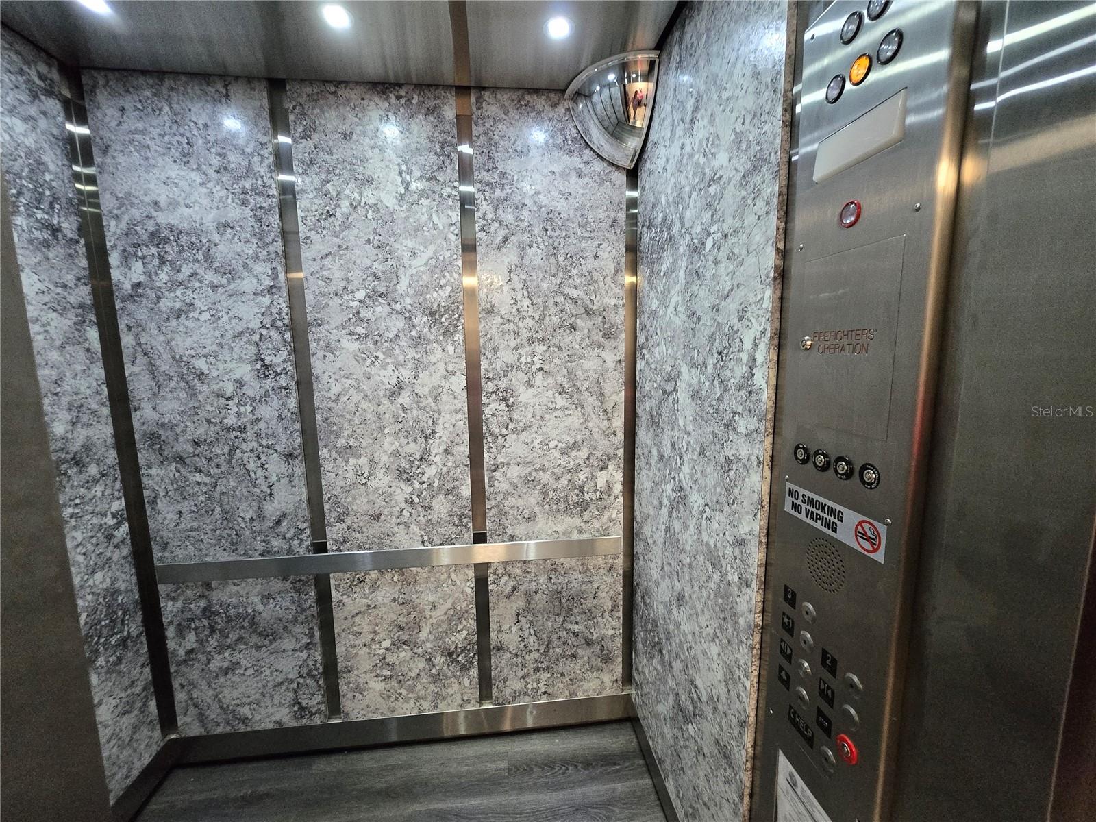 COMMODORE PLACE CONDO - Residential