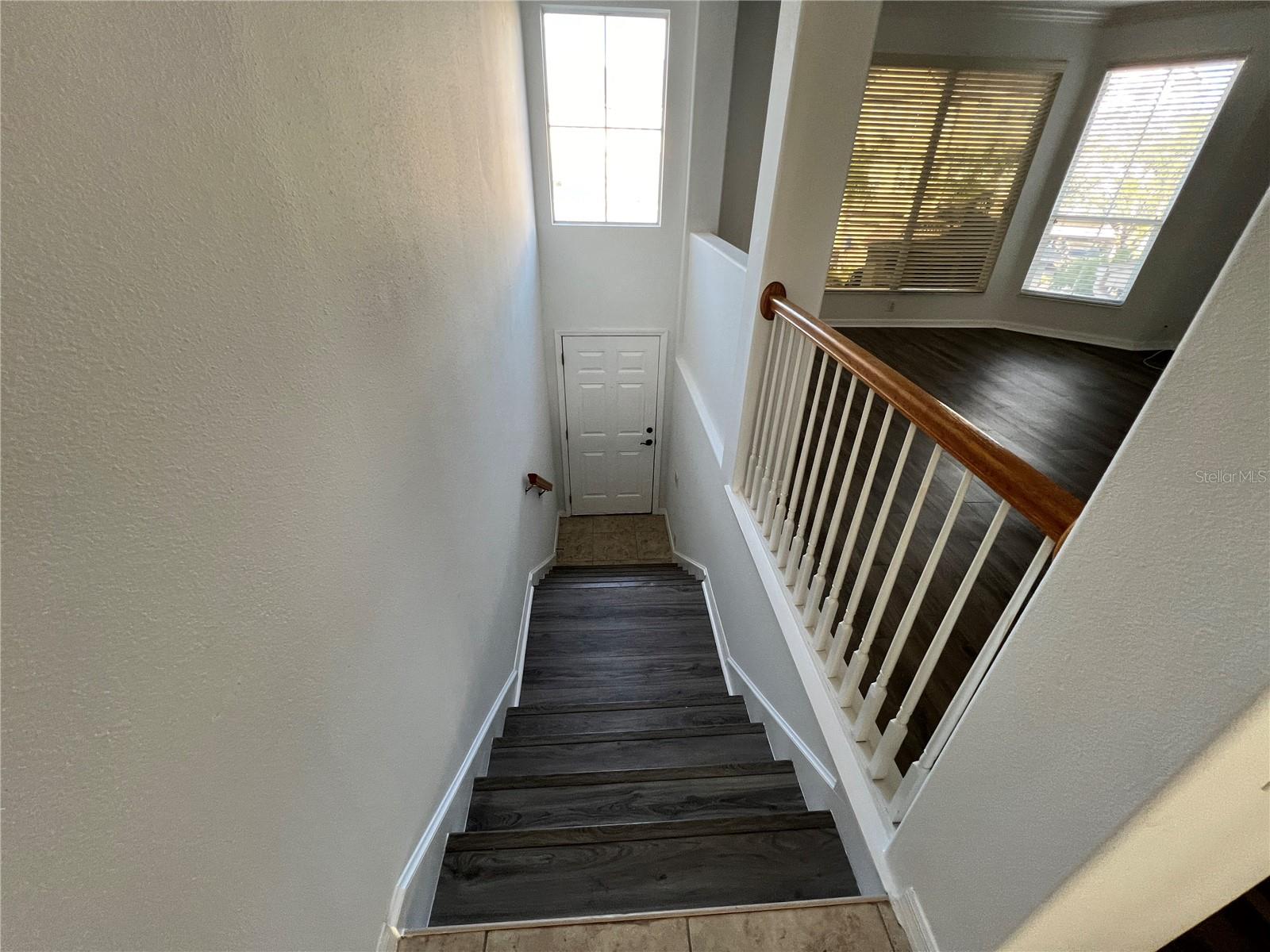 SPINNAKER COVE TWNHMS - Residential Lease