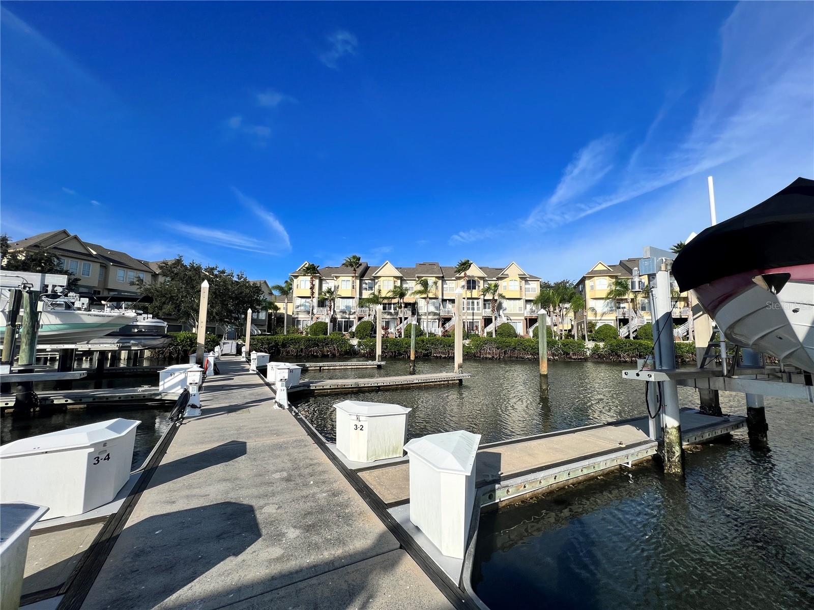 SPINNAKER COVE TWNHMS - Residential Lease