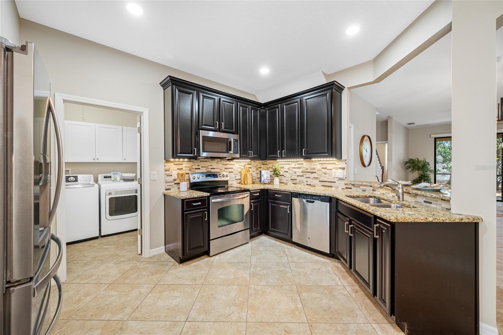 TARPON RIDGE TOWNHOMES - Residential