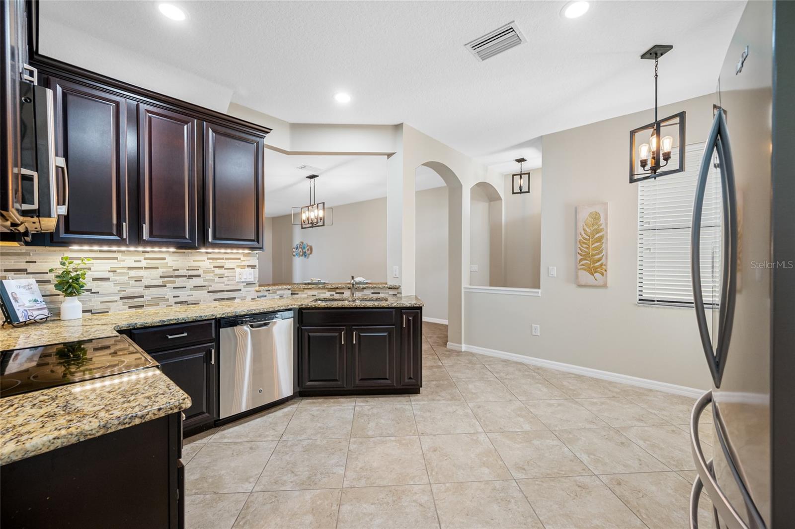 TARPON RIDGE TOWNHOMES - Residential