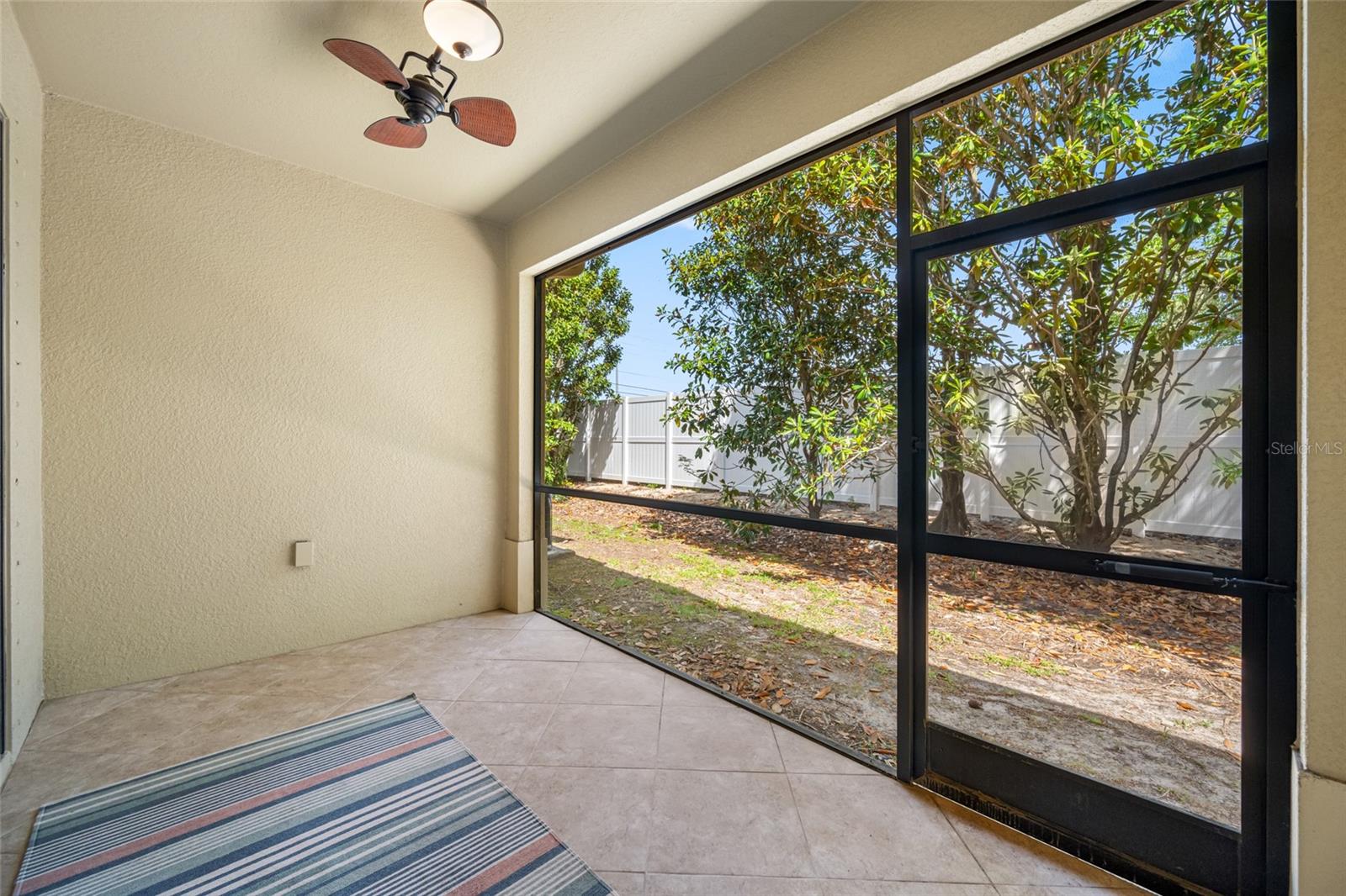 TARPON RIDGE TOWNHOMES - Residential