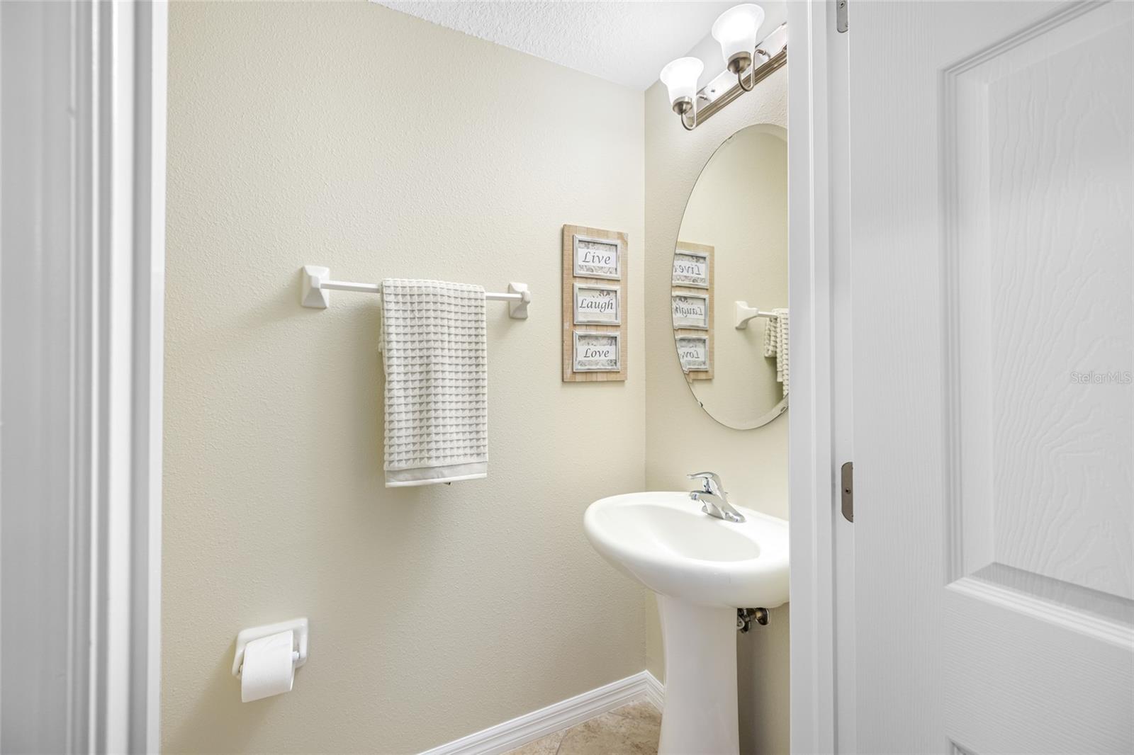 TARPON RIDGE TOWNHOMES - Residential