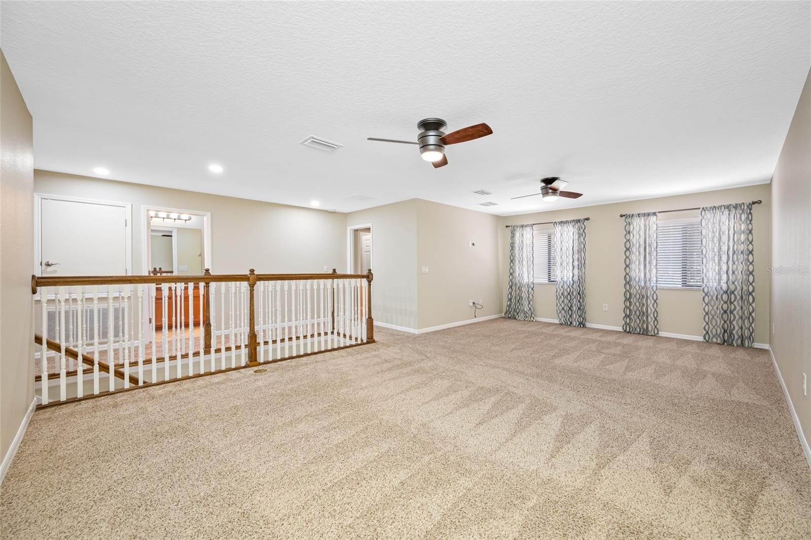 TARPON RIDGE TOWNHOMES - Residential