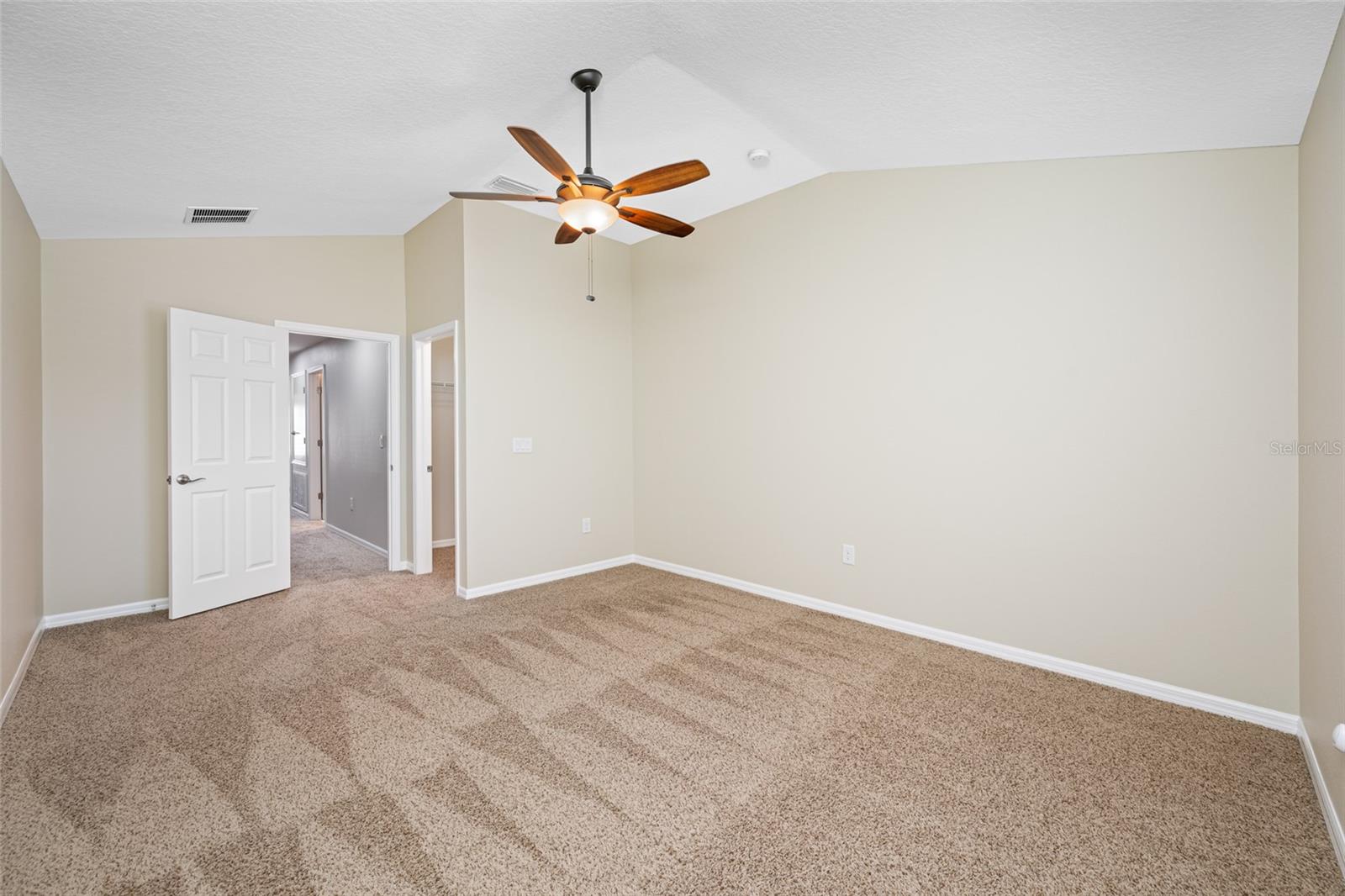 TARPON RIDGE TOWNHOMES - Residential