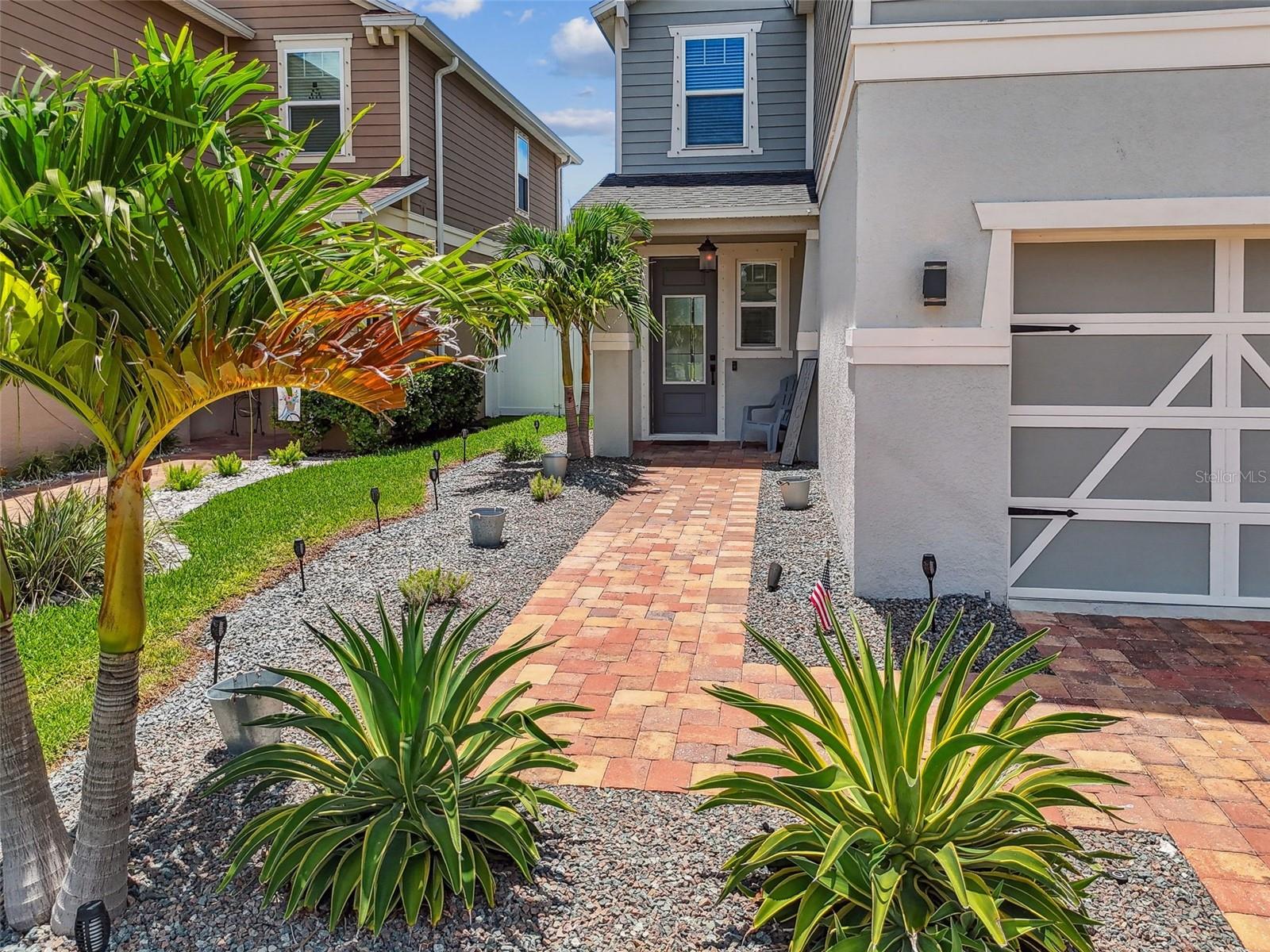 8148 ARTISAN CIRCLE
