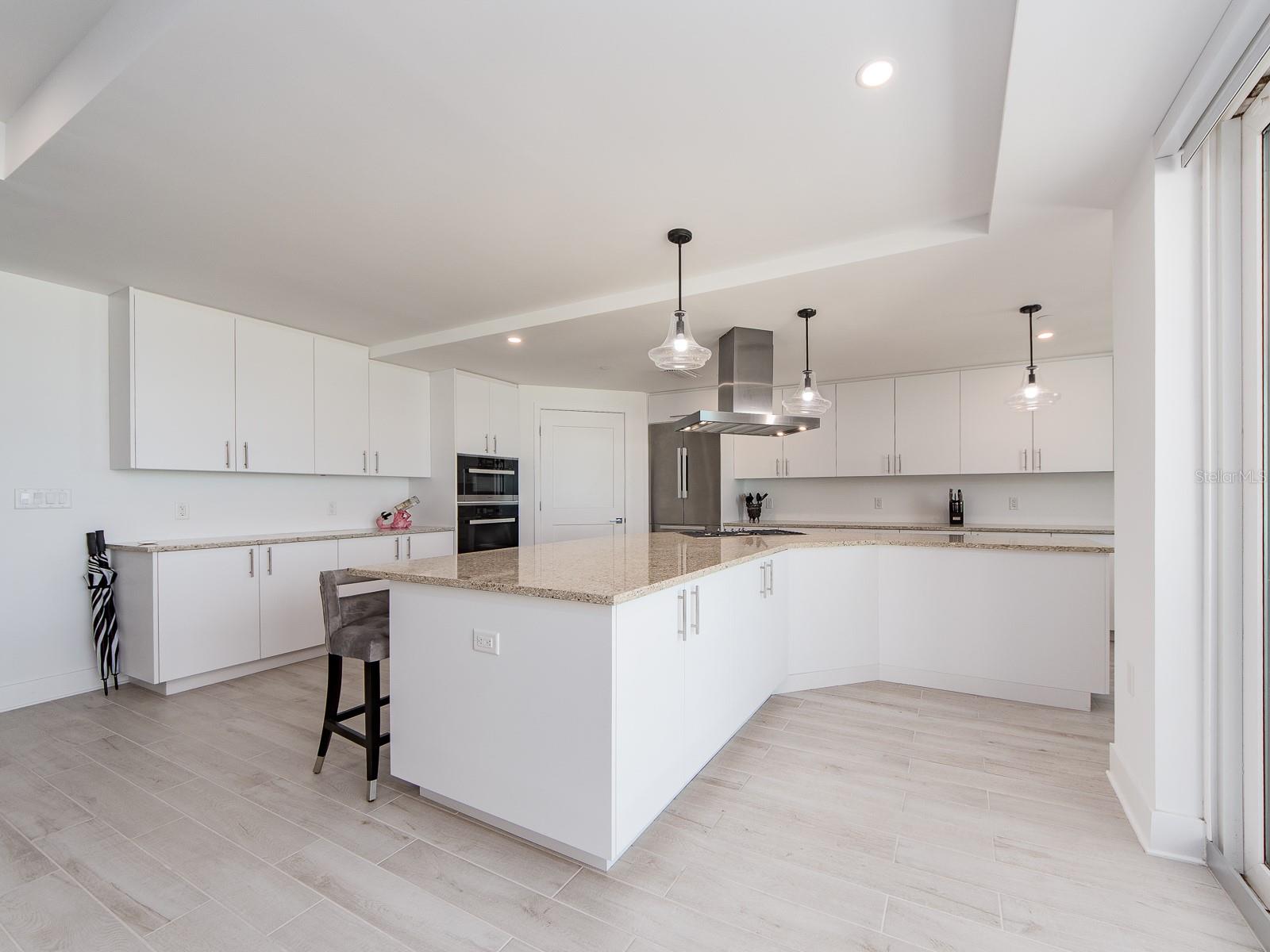 PURA VIDA RESIDENCES CONDO - Residential