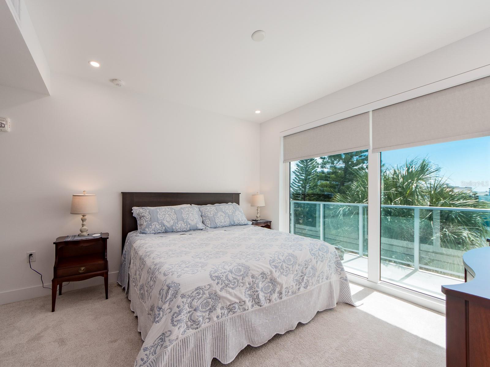 PURA VIDA RESIDENCES CONDO - Residential