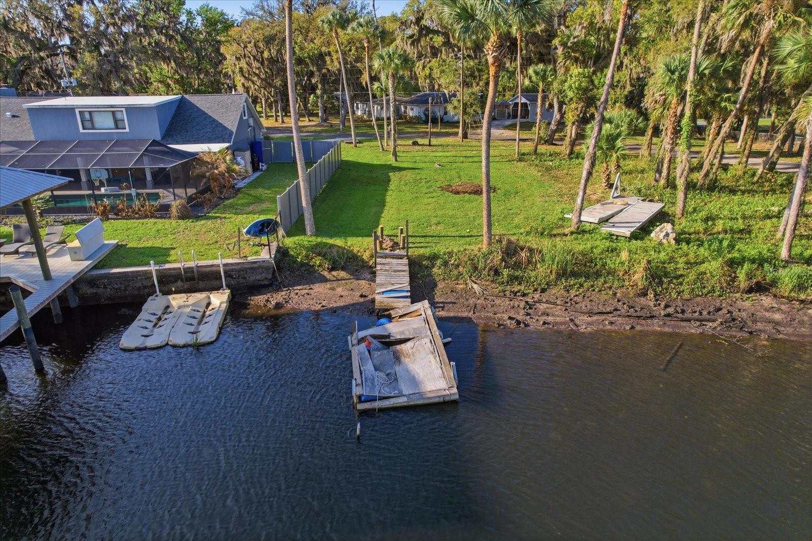 MAGNOLIA SHORES - Land