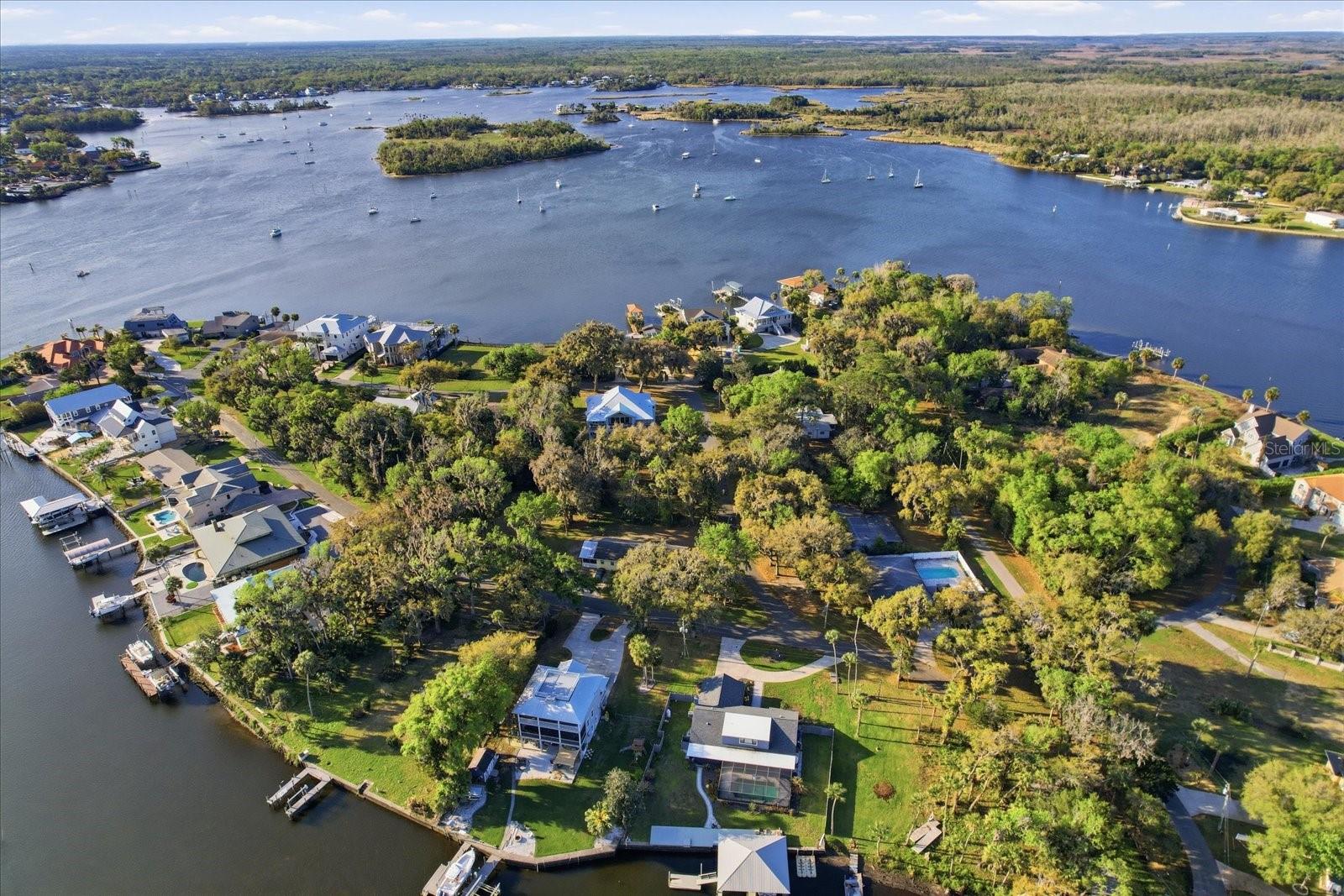 MAGNOLIA SHORES - Land