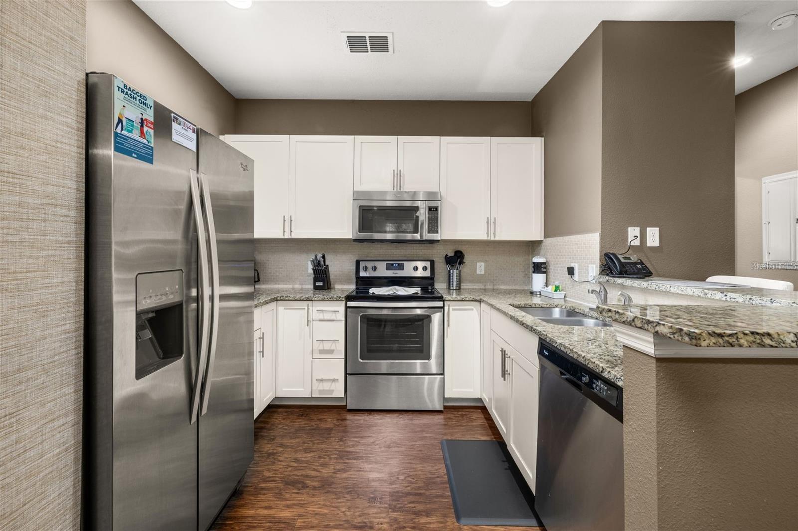 WEST LUCAYA VILLAGE - Residential Lease